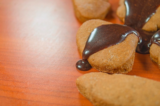 Biscuits au chocolat coulés au chocolat