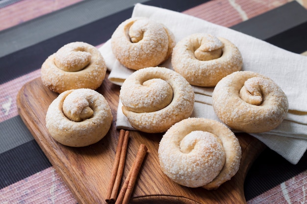 Biscuits au sucre d'escargot à la cannelle