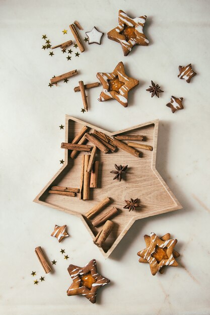 Biscuits au sucre en forme d&#39;étoile de Noël