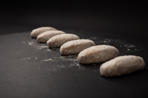 Biscuits délicieuses pâtisseries de confiserie sucre en poudre