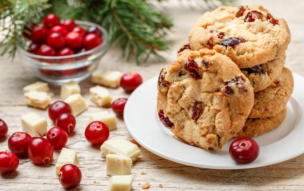 Biscuits de Noël aux canneberges