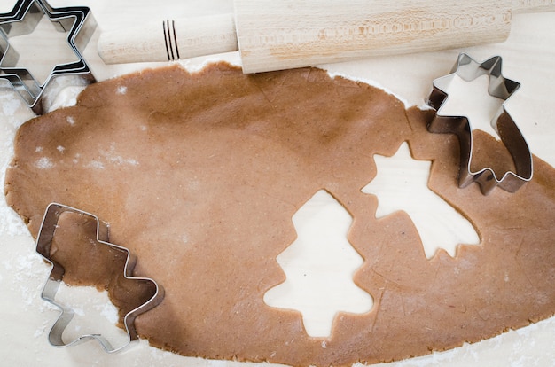 Biscuits de Noël. Pâte de pain d&#39;épices aux épices.