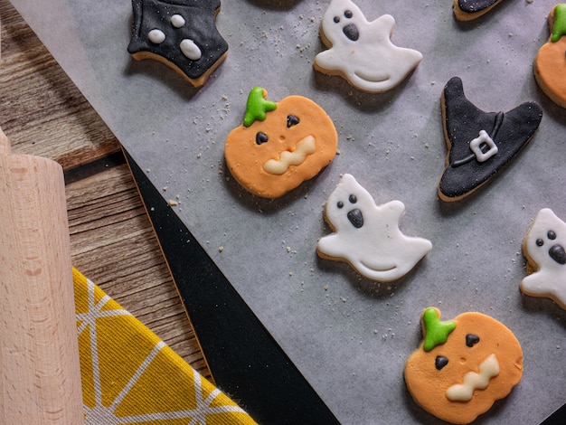 Photo les biscuits de pain d'épice d'halloween pour le concept de nourriture et de vacances