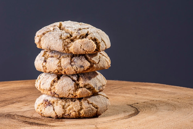 Biscuits traditionnels faits maison au chocolat