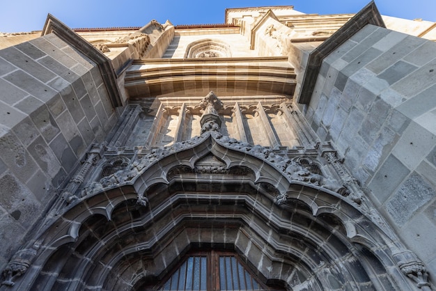 Black Church Biserica Neagra façade ouest montre un riche décor Brasov Roumanie