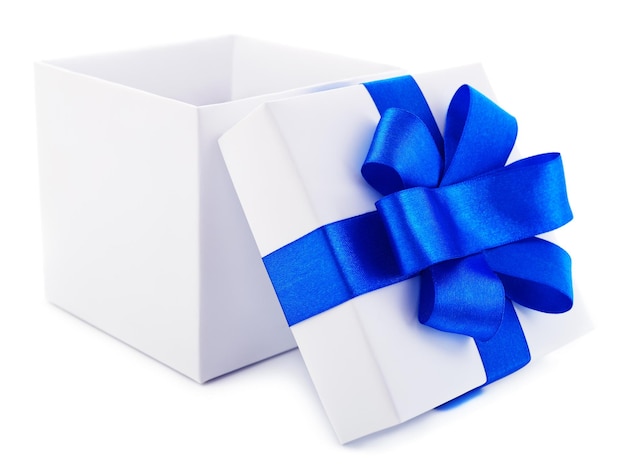 Blanc boîte cadeau avec ruban bleu