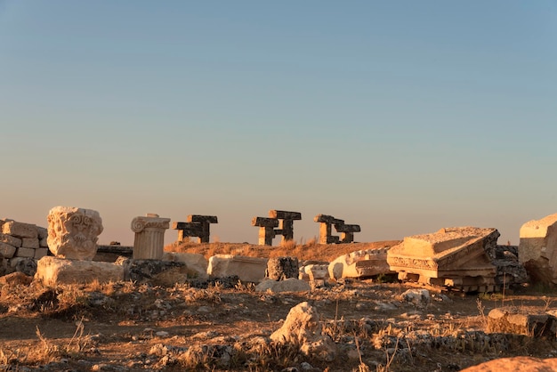 Photo blaundus ancient city ruines voûtes pierres