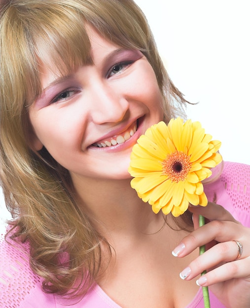 Blondy avec fleur