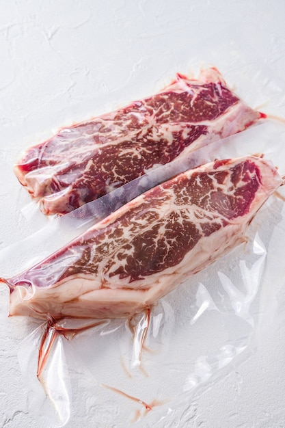 Boeuf cru biologique emballé sous vide