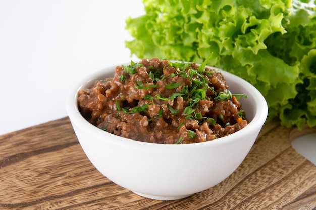 Boeuf Haché Cuit Savoureux Vue Dessus Isolé Sur Fond Blanc