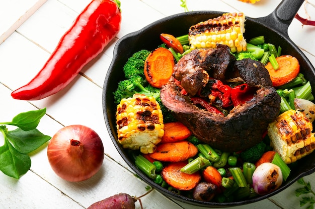 Boeuf sauté aux légumes