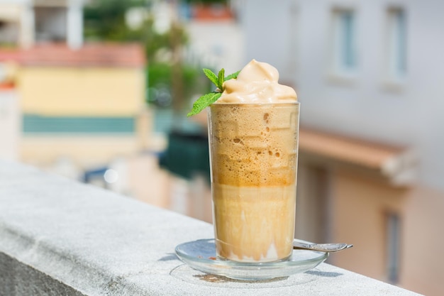 Boisson au café instantané Dalgona mousseuse ultra moelleuse à la mode