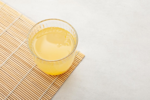 Boisson au yuzu au miel et au citron Thé au yuzu ou thé au yuja Thé aux agrumes riche en vitamine C pour un soutien immunitaire