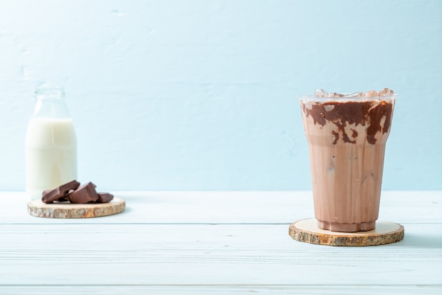 Boisson glacée au lait frappé au chocolat