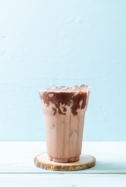 Boisson glacée au lait frappé au chocolat