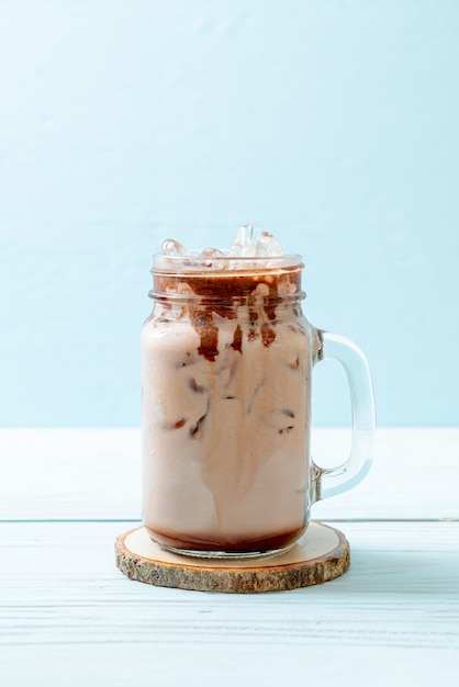 Boisson glacée au lait frappé au chocolat