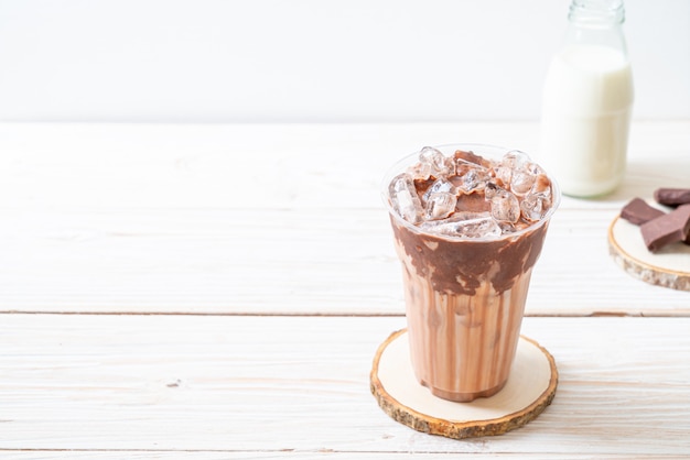 Boisson glacée au lait frappé au chocolat