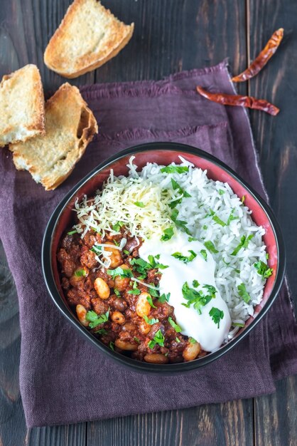 Bol de chili con carne