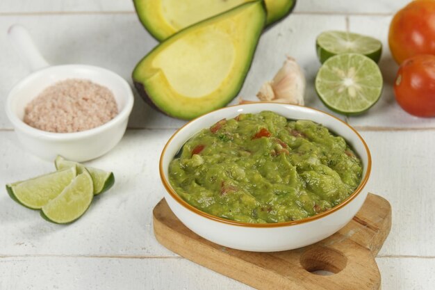 bol de guacamole