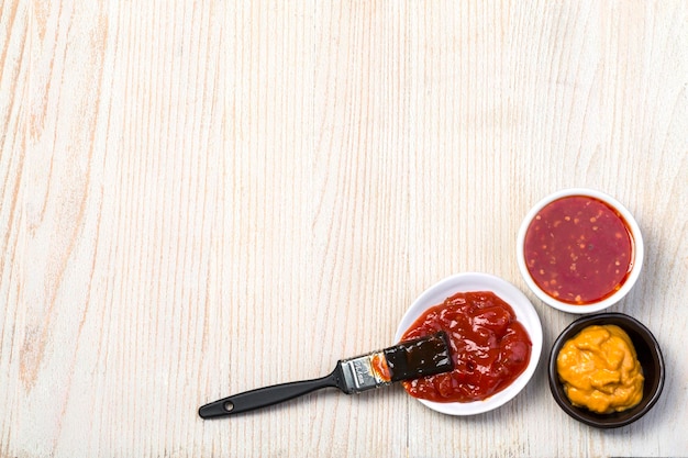 Photo des bols de sauces variées