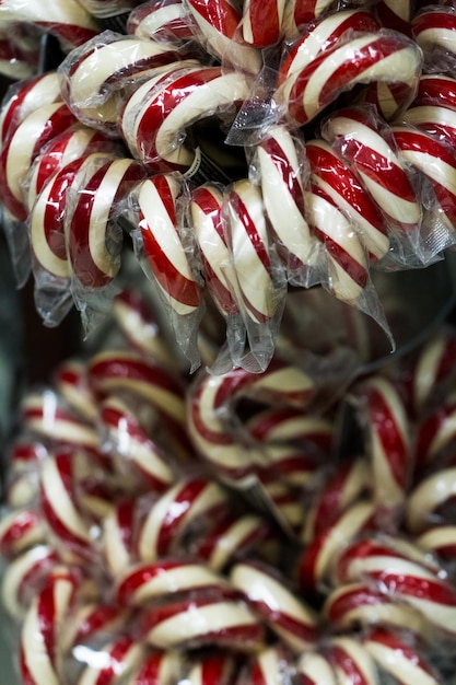 Bonbons durs gourmands pour les vacances de Noël.