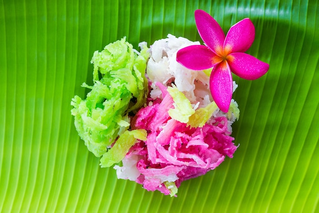 Bonbons sucrés à la noix de coco. Thaïlande