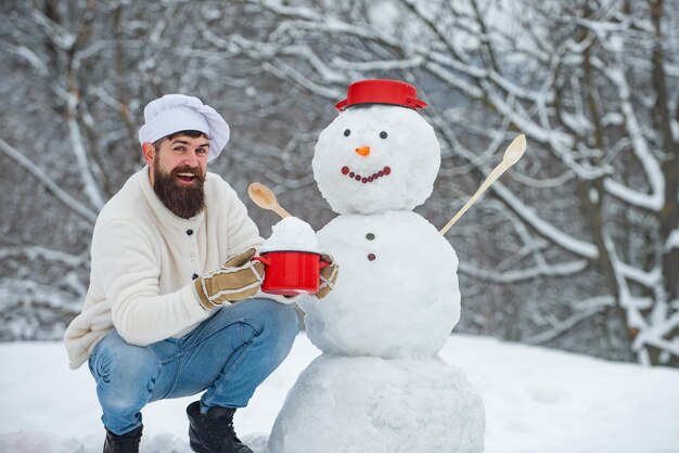 Bonhomme de neige de cuisine de Noël et amis chefs barbus drôles joyeux noël et joyeuses fêtes christm ...