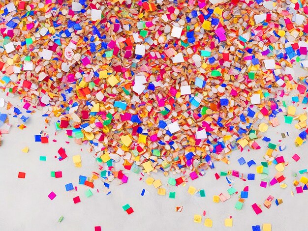 Photo bonne année confetti image téléchargée