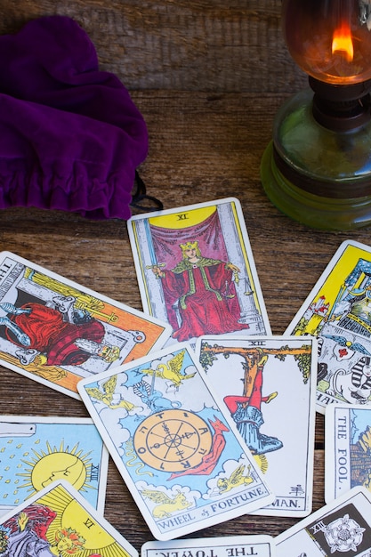 La bonne aventure avec les cartes de tarot