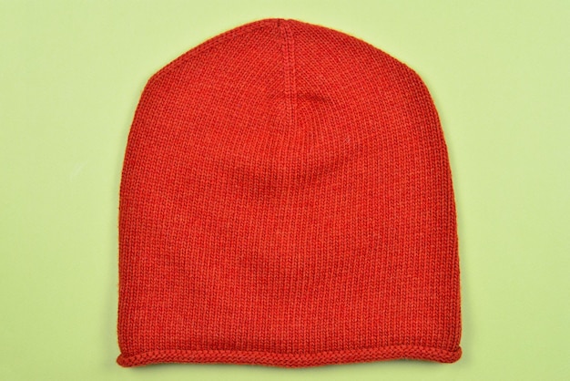 Bonnet d'hiver chaud en tricot.