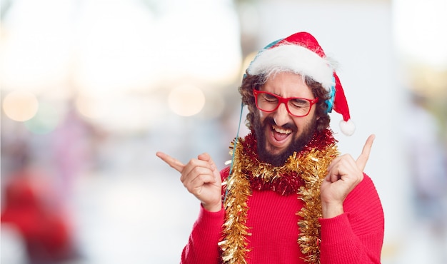 Bonnet de Noel jeune homme. concept de noël