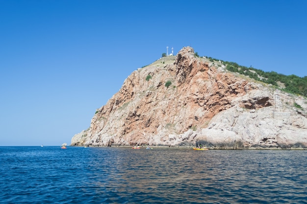 Bord de mer rocheux