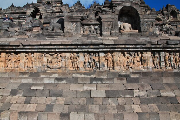 Borobudur, le grand temple bouddhiste d'Indonésie