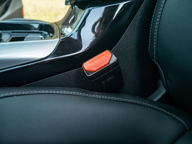 Boucle de ceinture de sécurité dans une sécurité routière en gros plan de voiture moderne