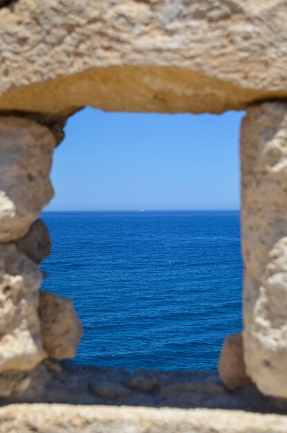 Bouclier avec vue sur la mer