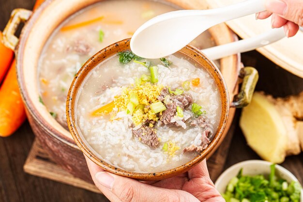 Bouillie de ragoût de boeuf de la cuisine chinoise