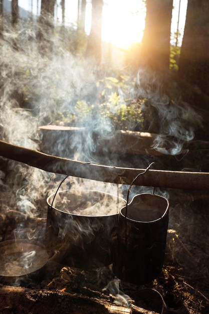 Bouilloire sur un feu