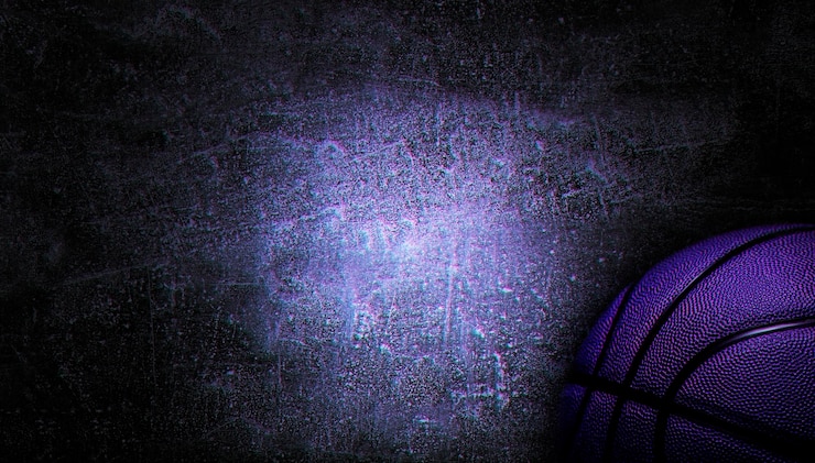 Photo boule éclairée et lumières violettes