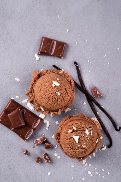 Boule de glace au chocolat