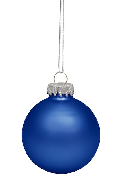 Boule de Noël bleu isolé sur blanc