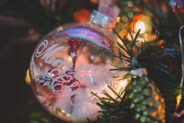 Boule de Noël en gros plan