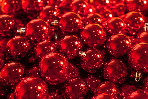 Boules de Noël rouges