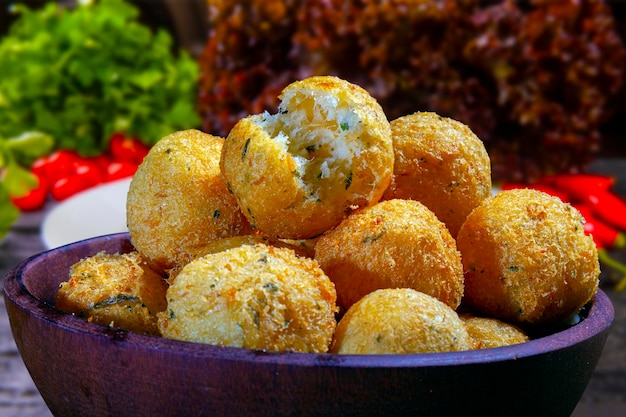 Boulette de morue beignets de morue salée bunuelos de bacalao snack brésilien bolinho de bacalhau