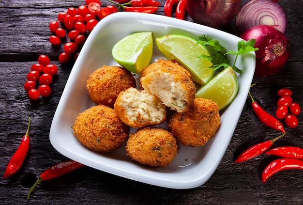 Boulettes de morue beignets de morue salée bunuelos de bacalao