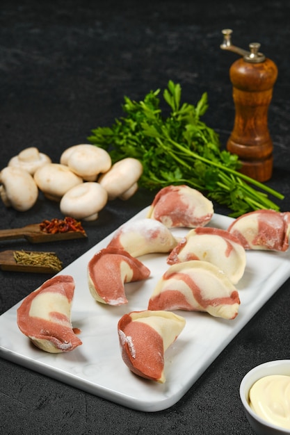 Boulettes semi-finies surgelées farcies au champignon