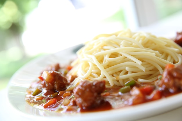 Boulettes de spaghetti bolognaise