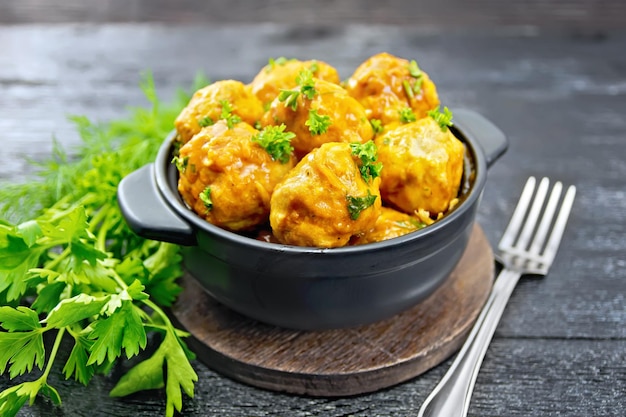 Boulettes de viande au brasier à bord