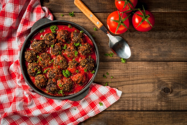 Boulettes de viande de boeuf hachées maison