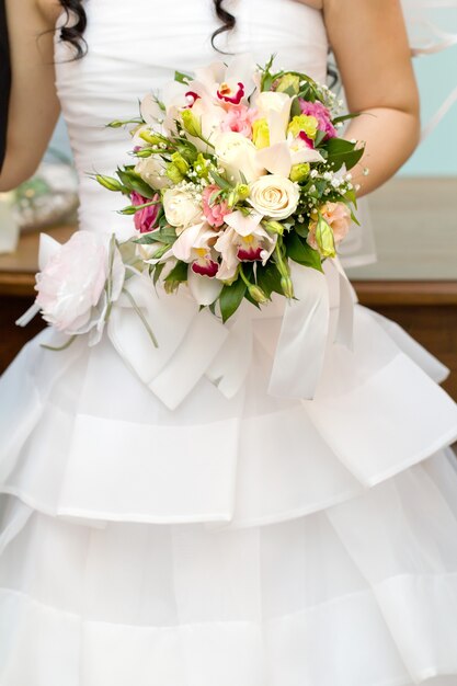 Bouquet de fleurs pour la mariée