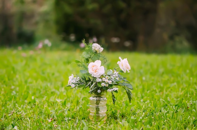 bouquet de fleurs roses